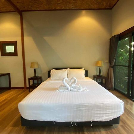 Cashewnut Cove Villa Koh Lipe Buitenkant foto