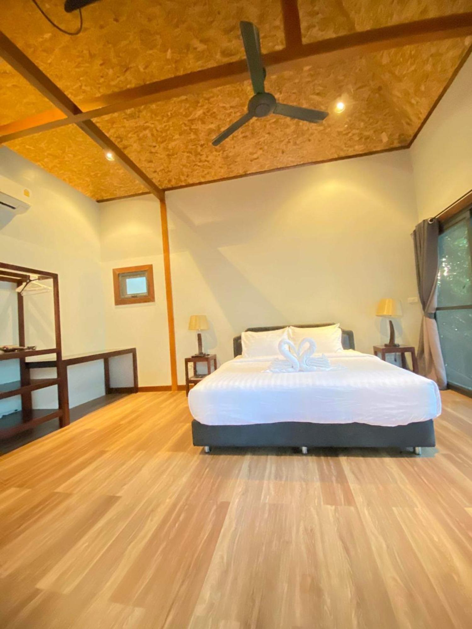 Cashewnut Cove Villa Koh Lipe Buitenkant foto